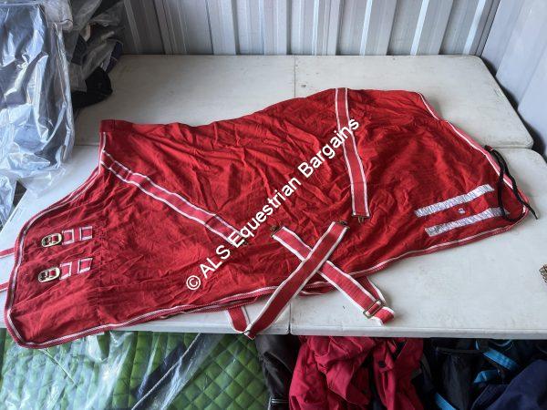 5ft6 Red Stable Sheet