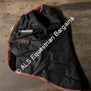 Premier Equine 200g Turnout Neck - Medium *Professionally Washed*