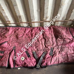 5ft6 Derby House 350g Combo Stable *Not Washed*