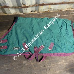 4ft0 Shires Typhoon 100g (approx) Turnout *Professionally Washed*
