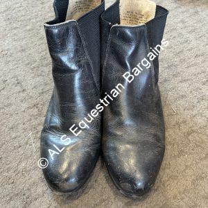 Ariat Black Jodhpur Boots - Size 7.5