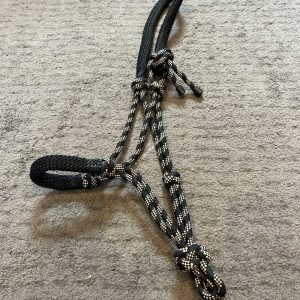 Black & White Rope Halter - Cob