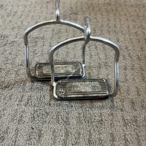 4.5" Karlslund Double Bent Leg Stirrups