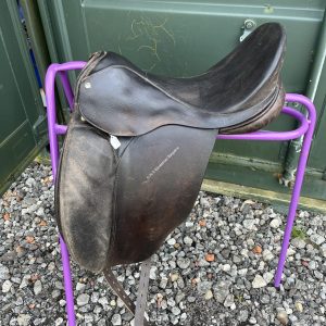 17" Fylde Brown Dressage Saddle - Extra Wide