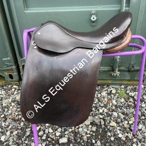 18" Palaton Saddlery Brown Show Saddle - Wide
