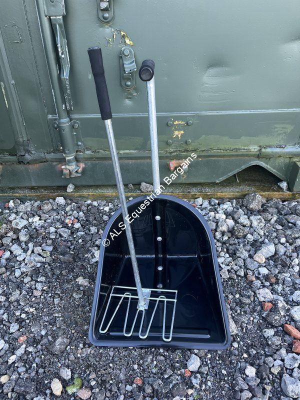 NEW Short Handled Poo Picker